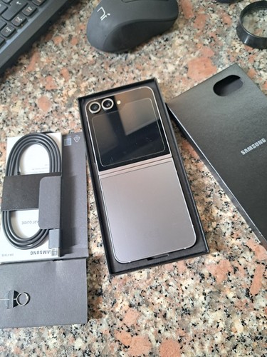 Smartphone samsung galaxy - galaxy, z