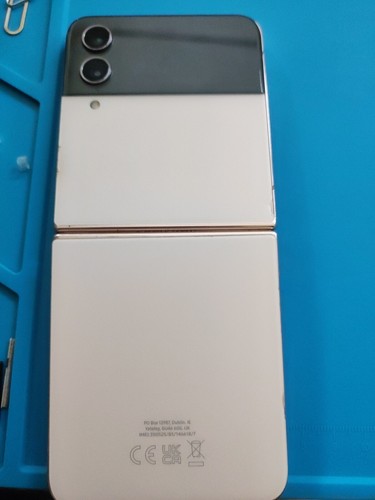 Samsung galaxy flip4 - galaxy,